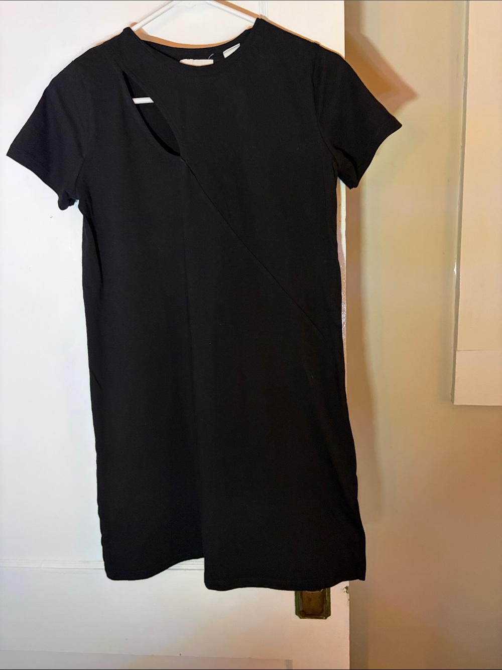 Black Short Sleeve Mini Dress with Cutout Detail